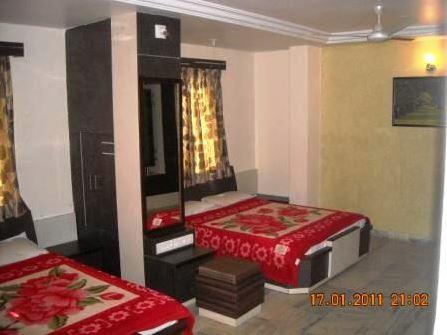 Hotel Asopalav Ambaji Εξωτερικό φωτογραφία
